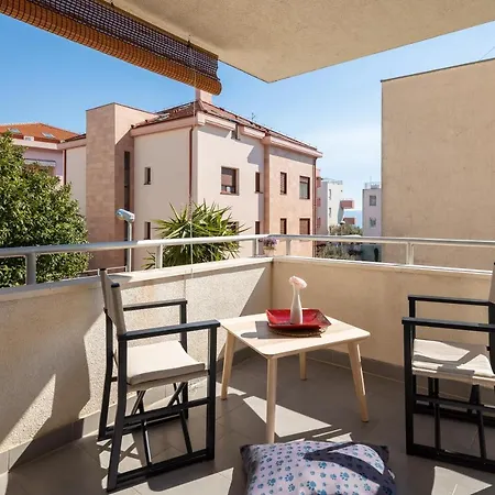 Zenta With Terrace And Sea View, 4 Min Walk To The 스플리트