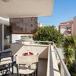 Apartment Zenta With Terrace And Sea View, 4 Min Walk To The