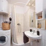 Zenta With Terrace And Sea View, 4 Min Walk To The Apartment Split